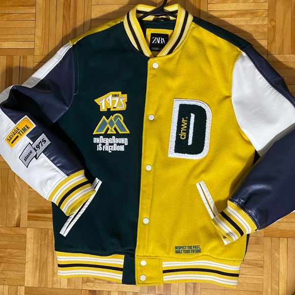 ✨Zara Patch bomber jacket Size M✨ - Picture 2 of 10